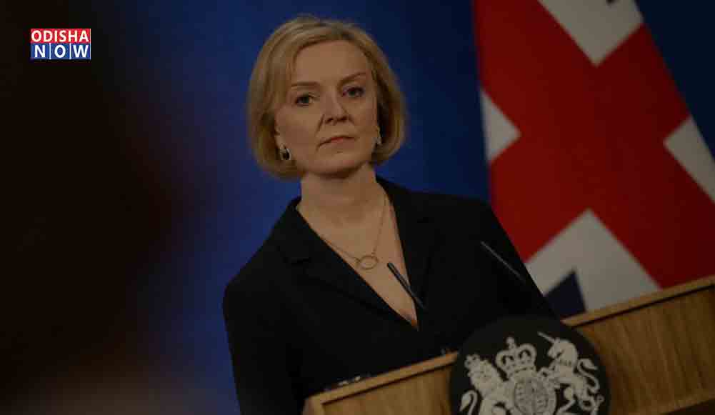 Will Liz Truss's chair be saved by apologizing